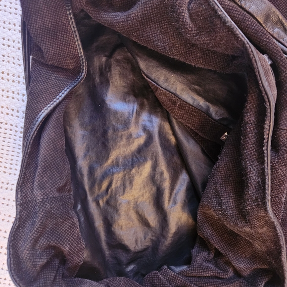 BOTTEGA VENETA TEXTURED SUEDE DRAWSTRING PURSE BAG TOTE SHOULDER BROWN 20X21X1
